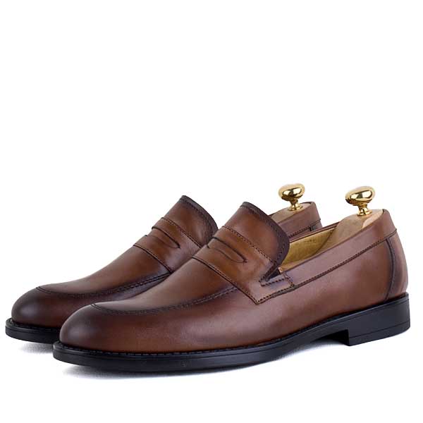 Chaussures-classiques-HMT.jpg